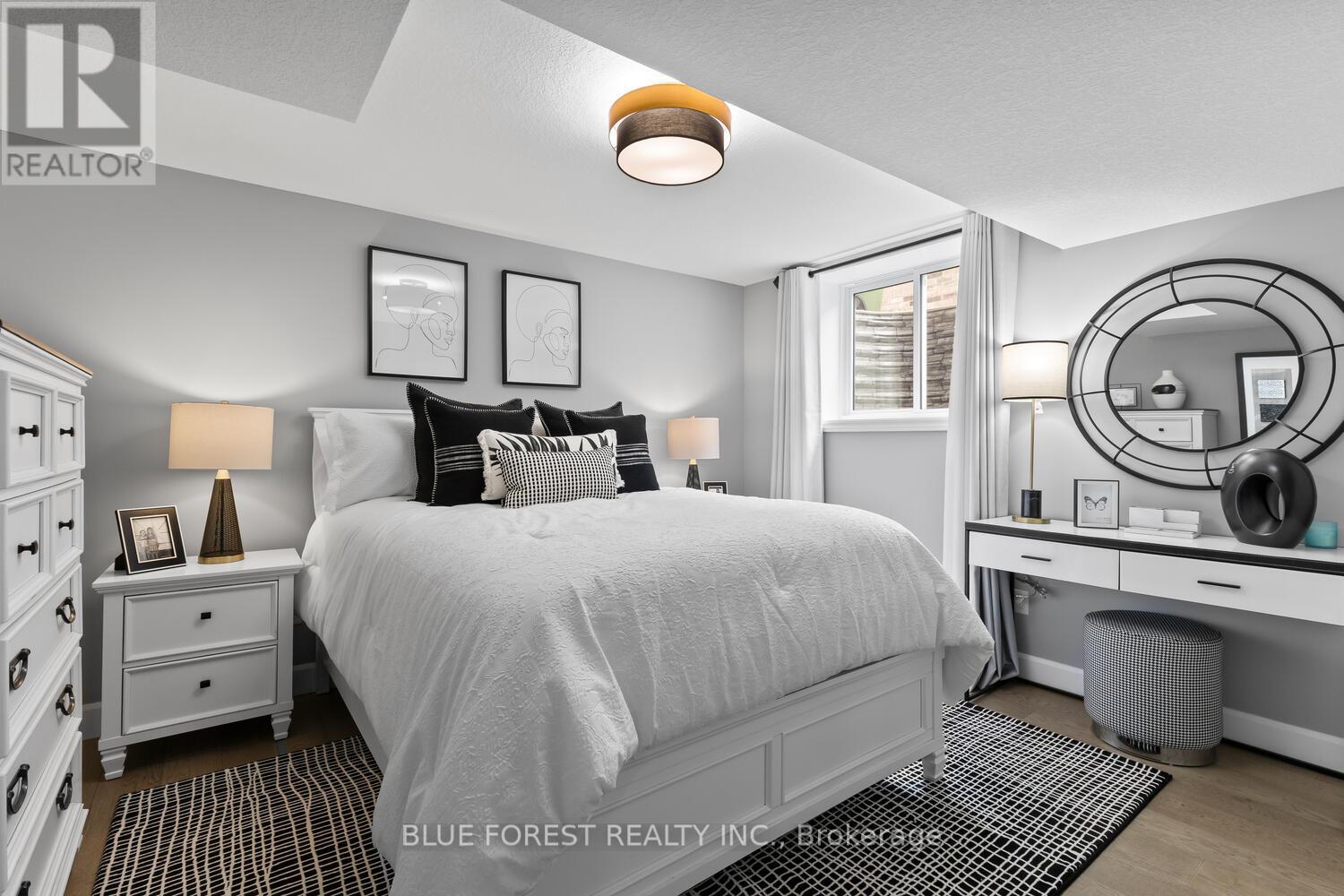 28 Weir Crescent, St. Thomas, Ontario  N5R 0L7 - Photo 36 - X12898588