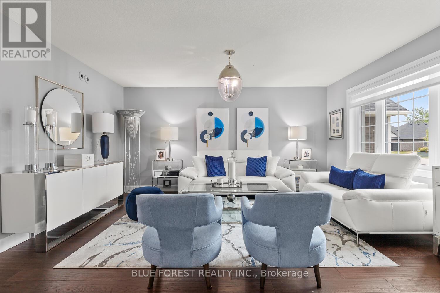 28 Weir Crescent, St. Thomas, Ontario  N5R 0L7 - Photo 5 - X12898588