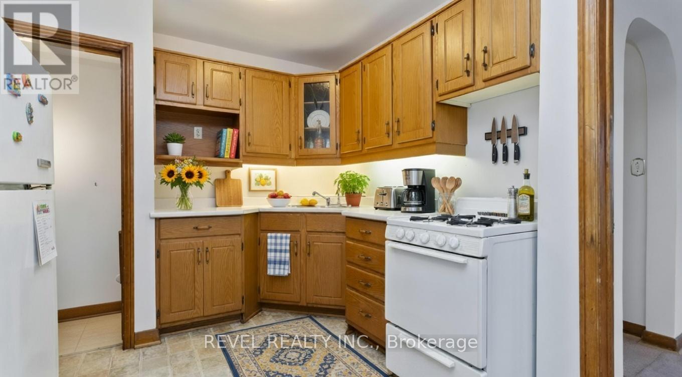 1838 Royal Crescent, London East, Ontario  N5W 2A8 - Photo 7 - X12898674