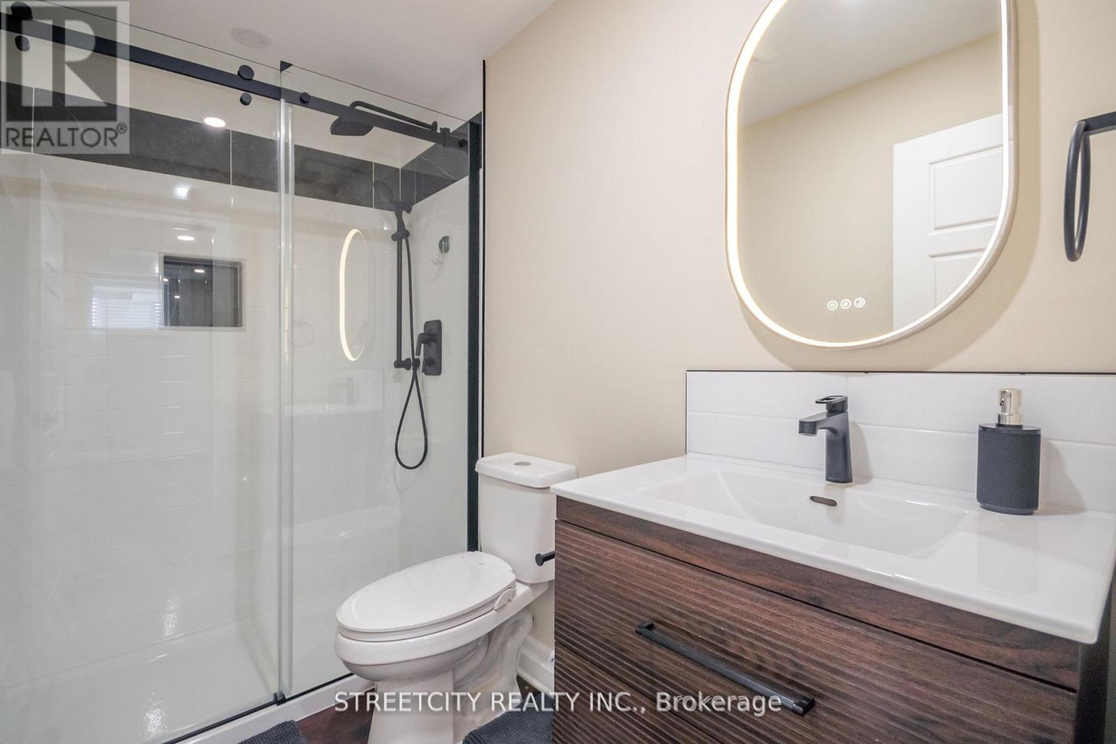 1253 Howlett Circle, London North, Ontario  N5X 0K5 - Photo 10 - X12898716