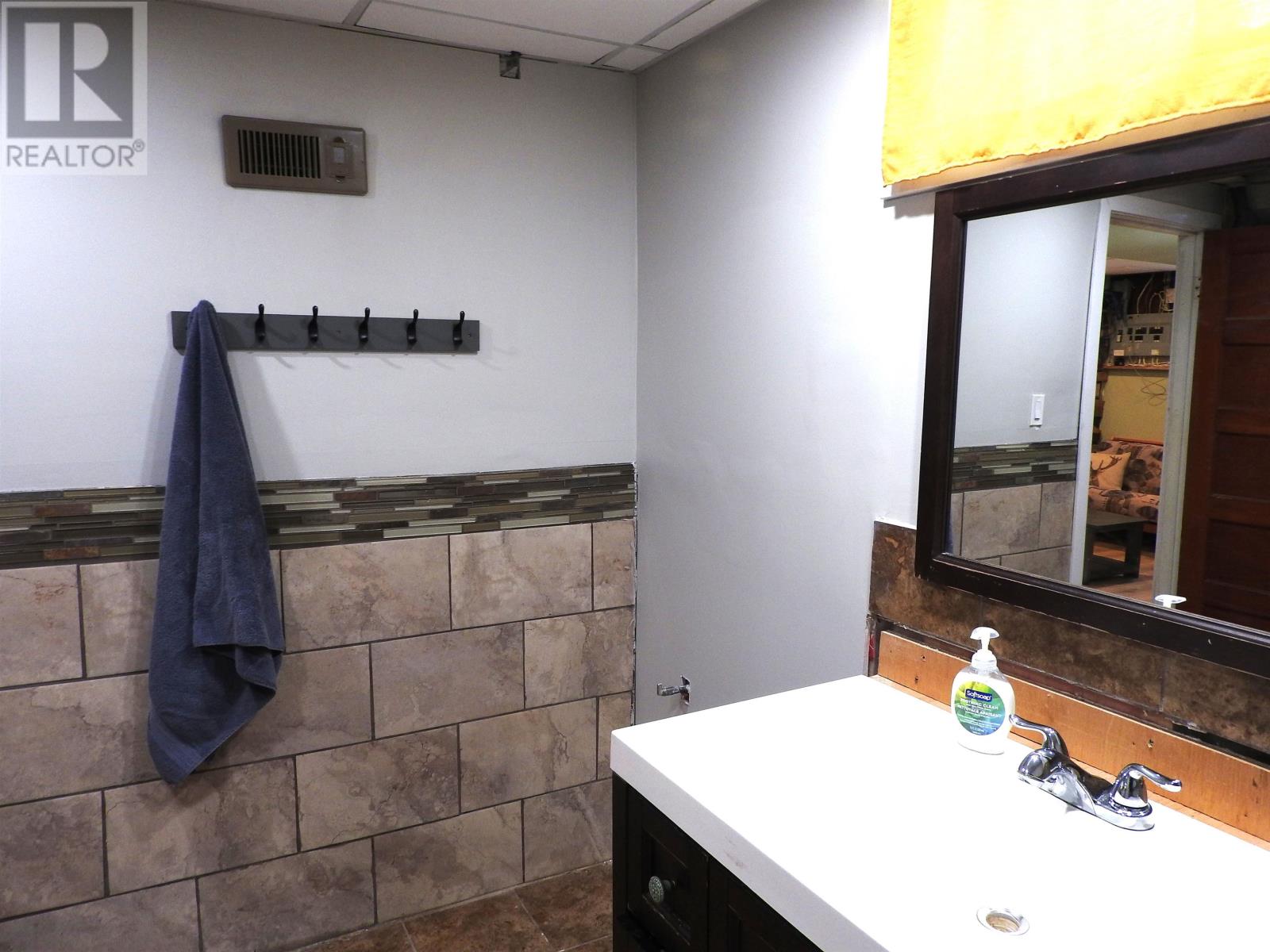 286 Leslie Ave, Thunder Bay, Ontario  P7A 1W6 - Photo 23 - TB2600477