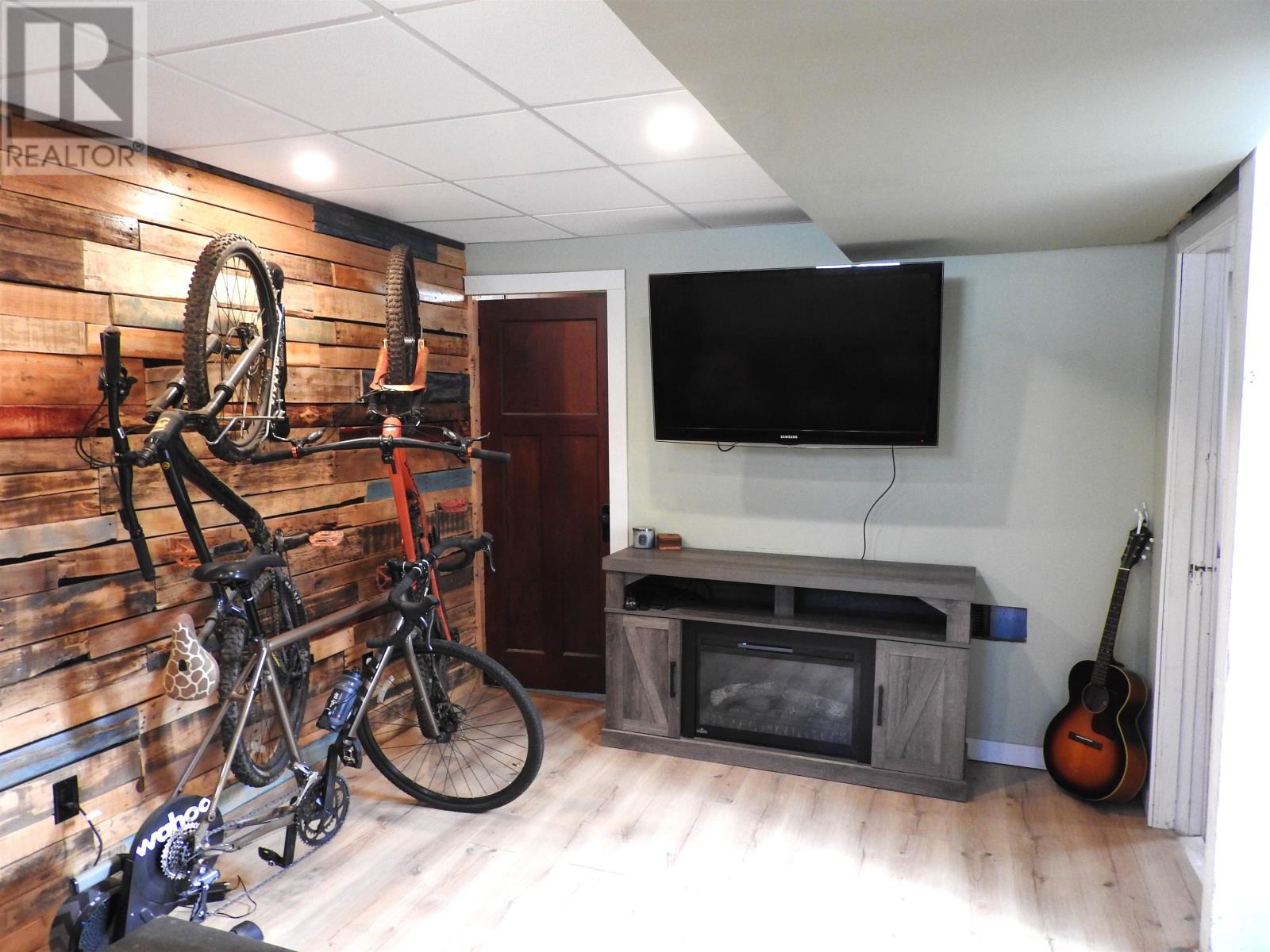 286 Leslie Ave, Thunder Bay, Ontario  P7A 1W6 - Photo 6 - TB2600477