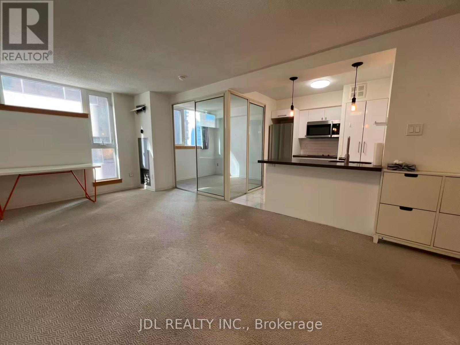 713 - 1055 BAY STREET, Toronto, Ontario