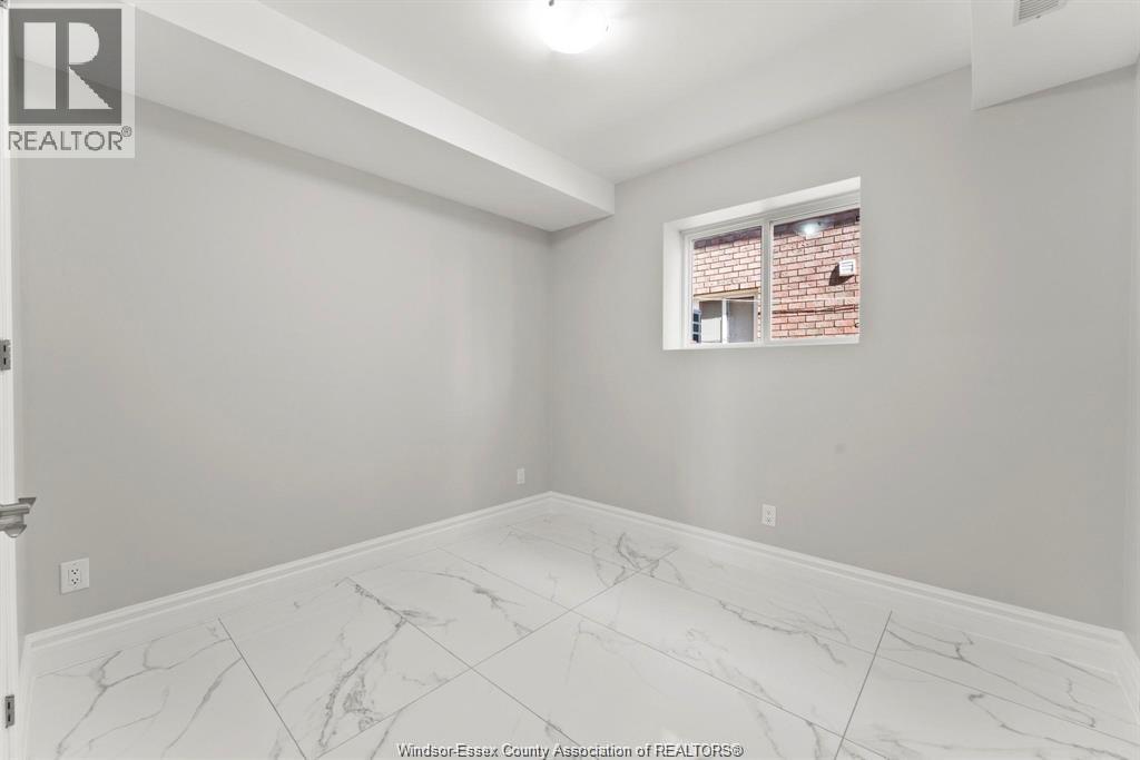 2270 Daytona Unit# B, Windsor, Ontario  N9B 3Y2 - Photo 15 - 26005722