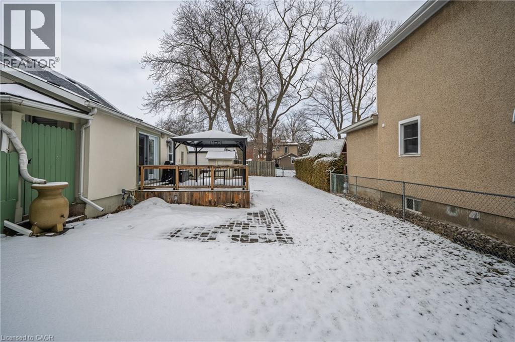 15 Maple Avenue, Stoney Creek, Ontario  L8G 2P1 - Photo 24 - 40813233