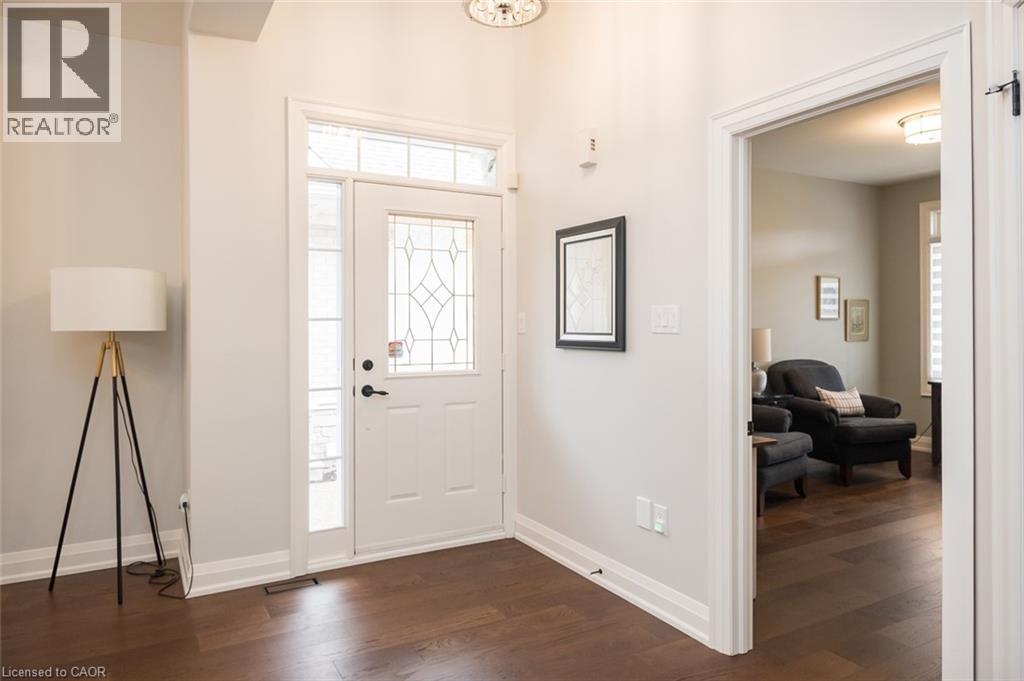 4155 Stonebridge Crescent, Burlington, Ontario  L7M 4N2 - Photo 2 - 40812937