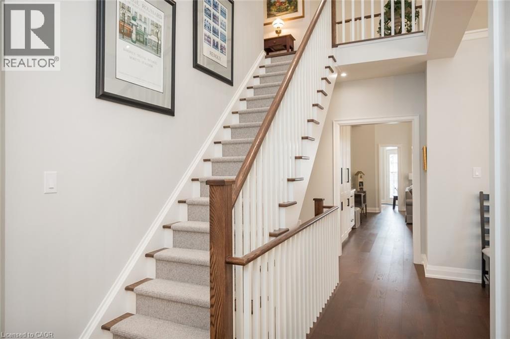 4155 Stonebridge Crescent, Burlington, Ontario  L7M 4N2 - Photo 3 - 40812937