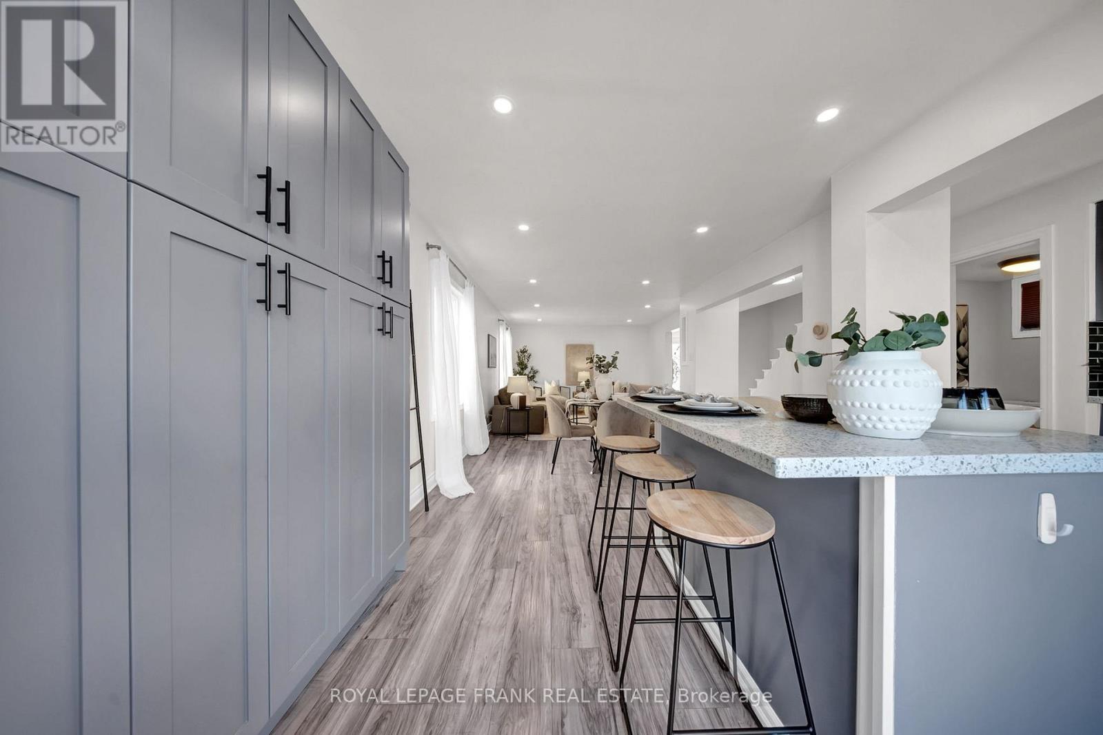 303 Sheffield Court, Oshawa, Ontario  L1J 8J3 - Photo 15 - E12898712