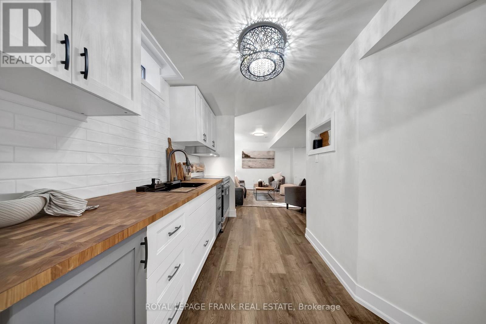 303 Sheffield Court, Oshawa, Ontario  L1J 8J3 - Photo 45 - E12898712