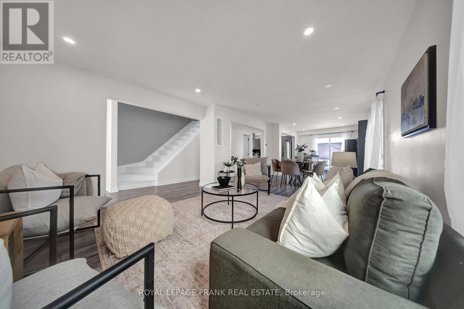 303 Sheffield Court, Oshawa, Ontario  L1J 8J3 - Photo 7 - E12898712