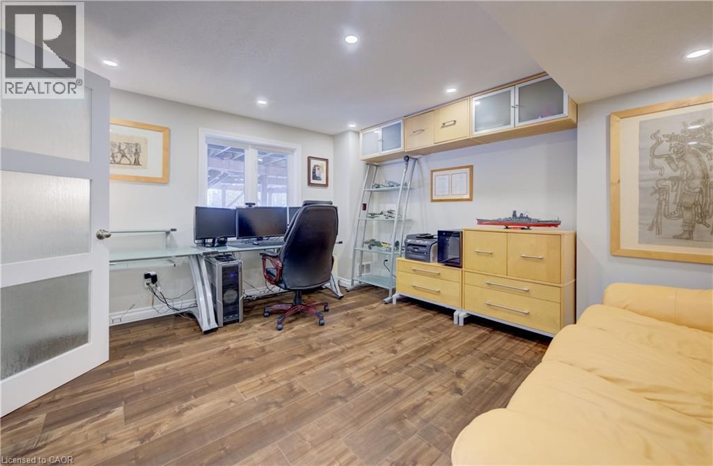 928 Evens Pond Court, Kitchener, Ontario  N2R 0B8 - Photo 46 - 40806907