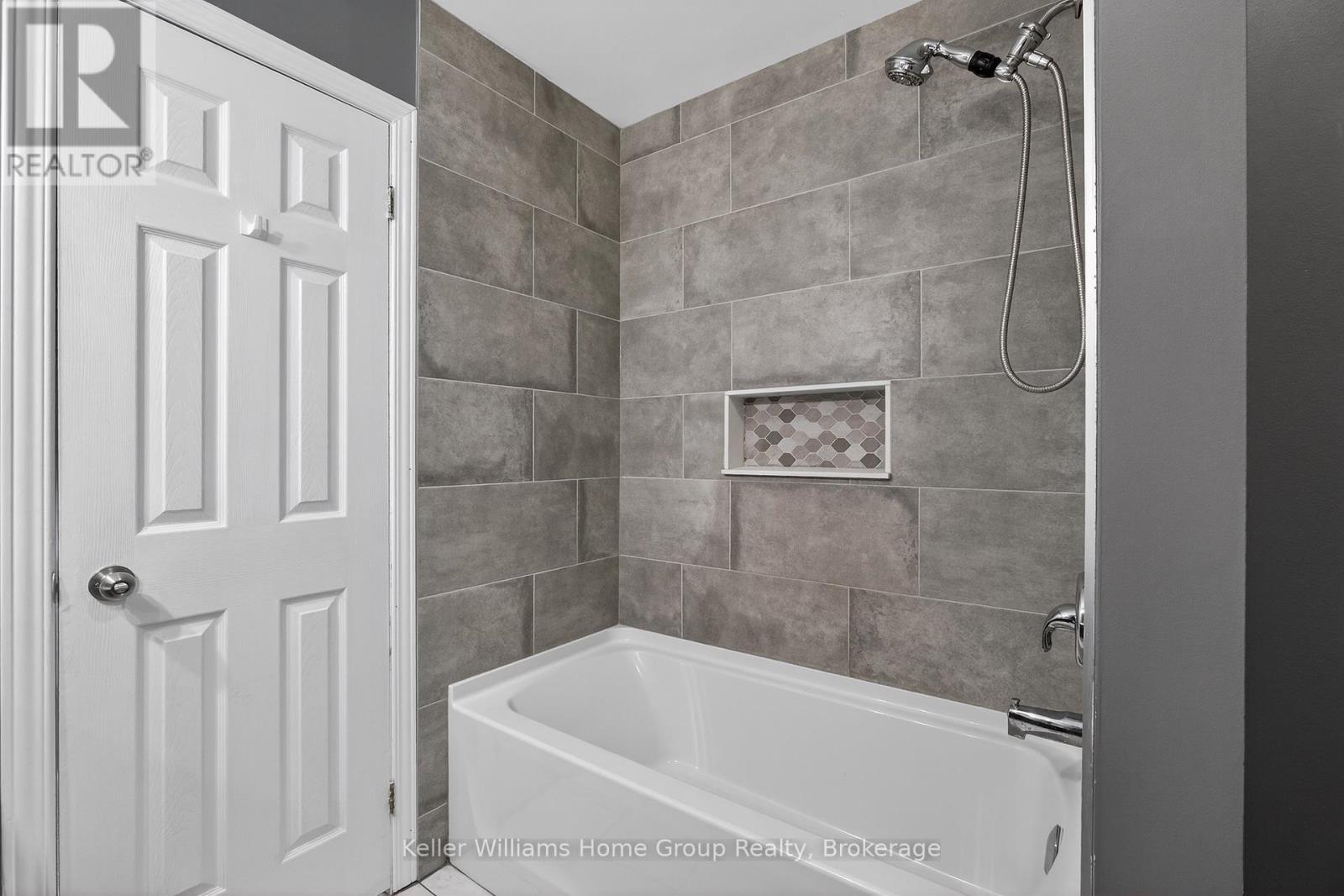 42 Freshmeadow Way, Guelph (Willow West/sugarbush/west Acres), Ontario  N1K 1R9 - Photo 35 - X12898648