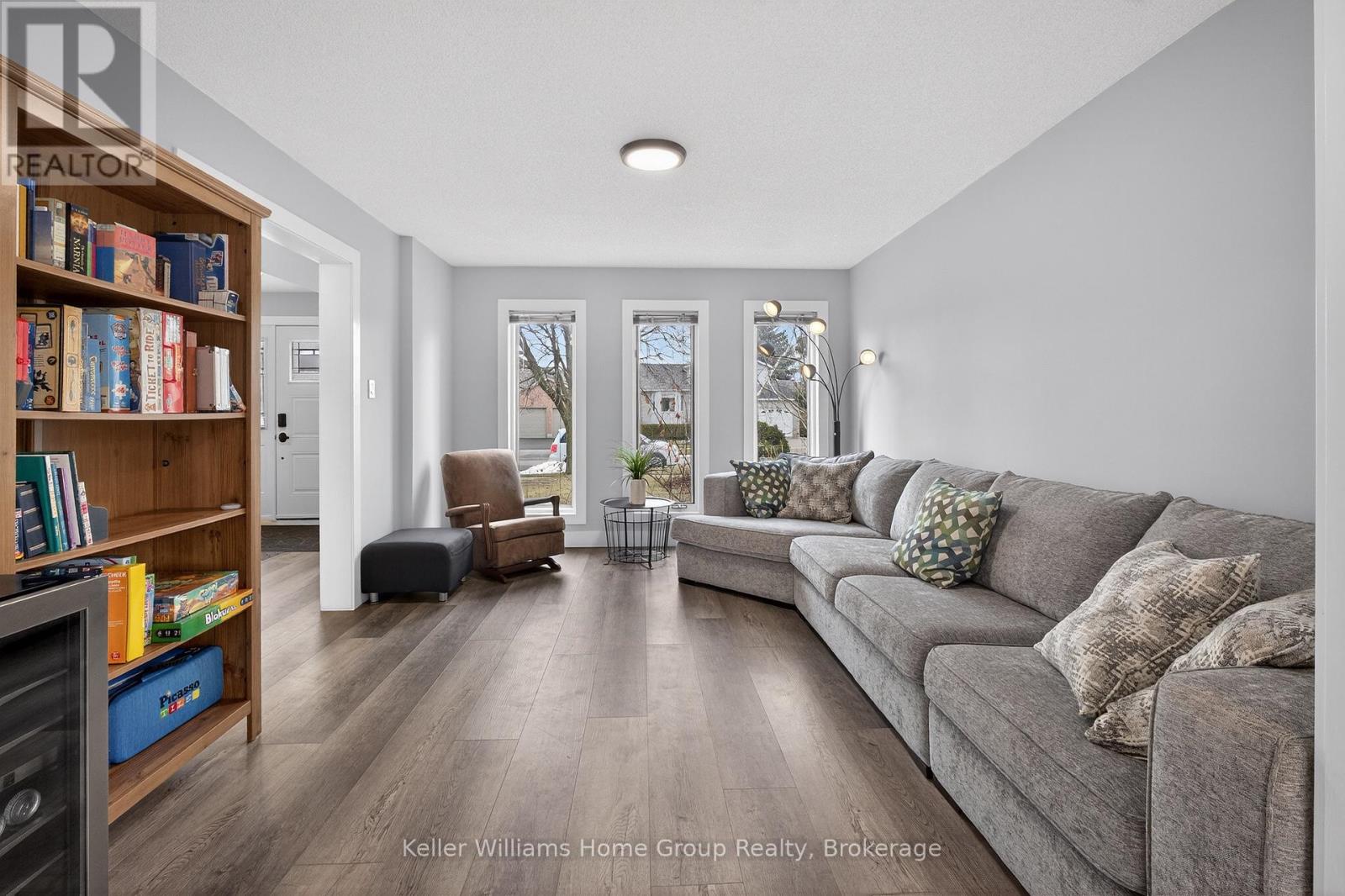 42 Freshmeadow Way, Guelph (Willow West/sugarbush/west Acres), Ontario  N1K 1R9 - Photo 7 - X12898648