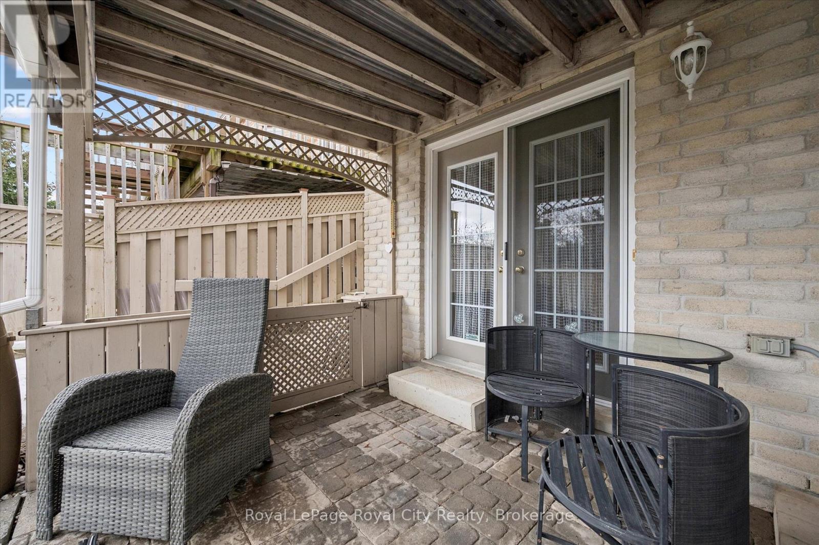 87 Law Drive, Guelph (Grange Road), Ontario  N1E 7J7 - Photo 38 - X12898684