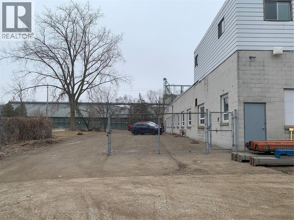 108 Exmouth Street, Sarnia, Ontario  N7T 5M3 - Photo 7 - 26004417