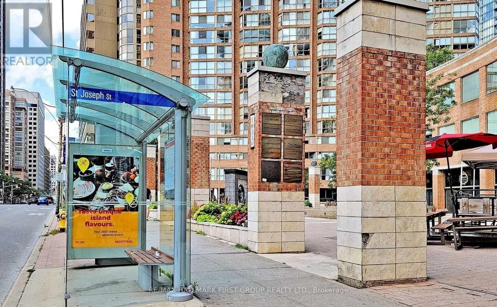 1714 - 1055 Bay Street, Toronto, Ontario  M5S 3A3 - Photo 27 - C12898608