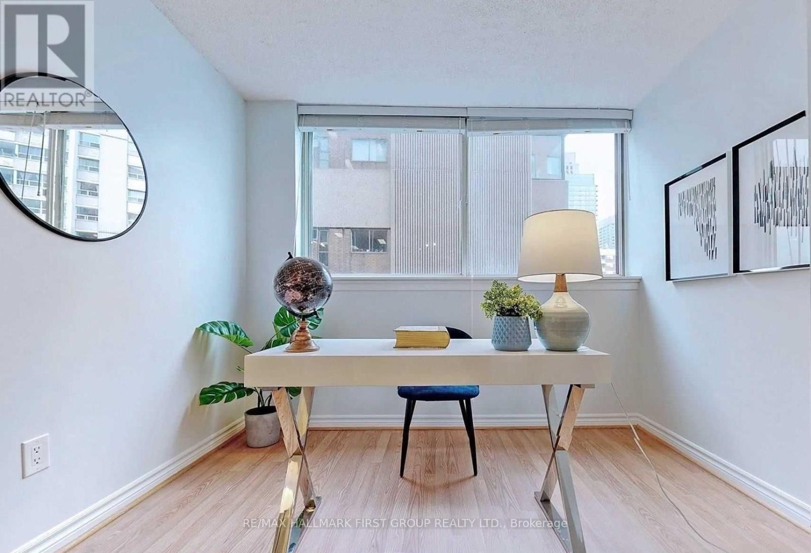 1714 - 1055 Bay Street, Toronto, Ontario  M5S 3A3 - Photo 9 - C12898608