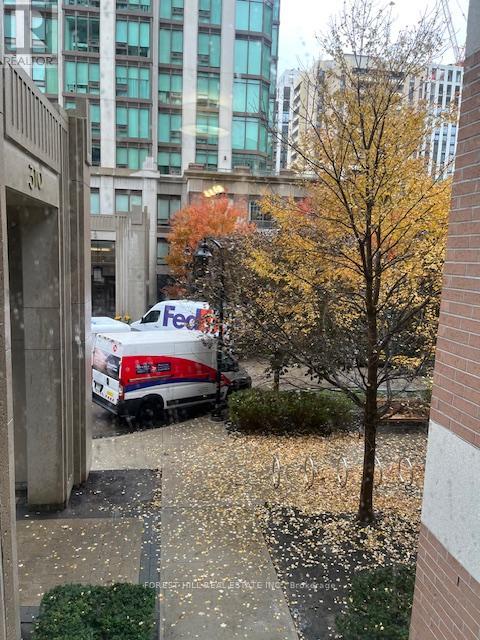 203 - 310 Tweedsmuir Avenue, Toronto, Ontario  M5P 2Y2 - Photo 14 - C12898614