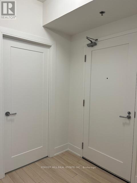 203 - 310 Tweedsmuir Avenue, Toronto, Ontario  M5P 2Y2 - Photo 4 - C12898614