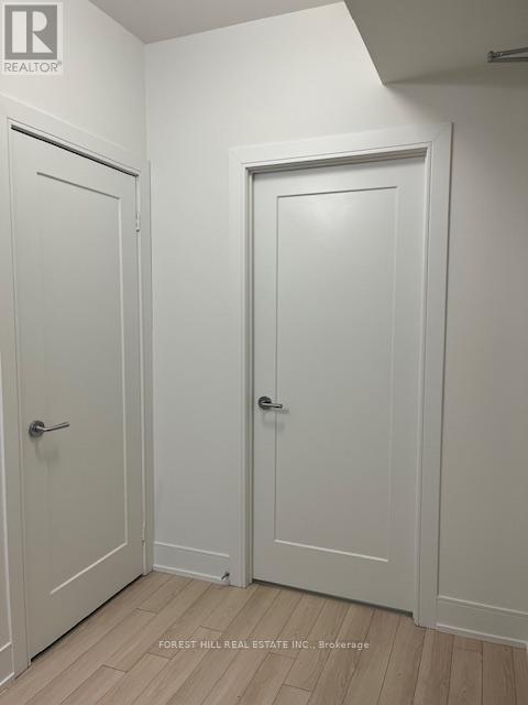 203 - 310 Tweedsmuir Avenue, Toronto, Ontario  M5P 2Y2 - Photo 5 - C12898614