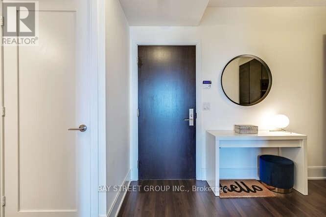 1706 - 25 Broadway Avenue, Toronto, Ontario  M4P 1T7 - Photo 3 - C12898688