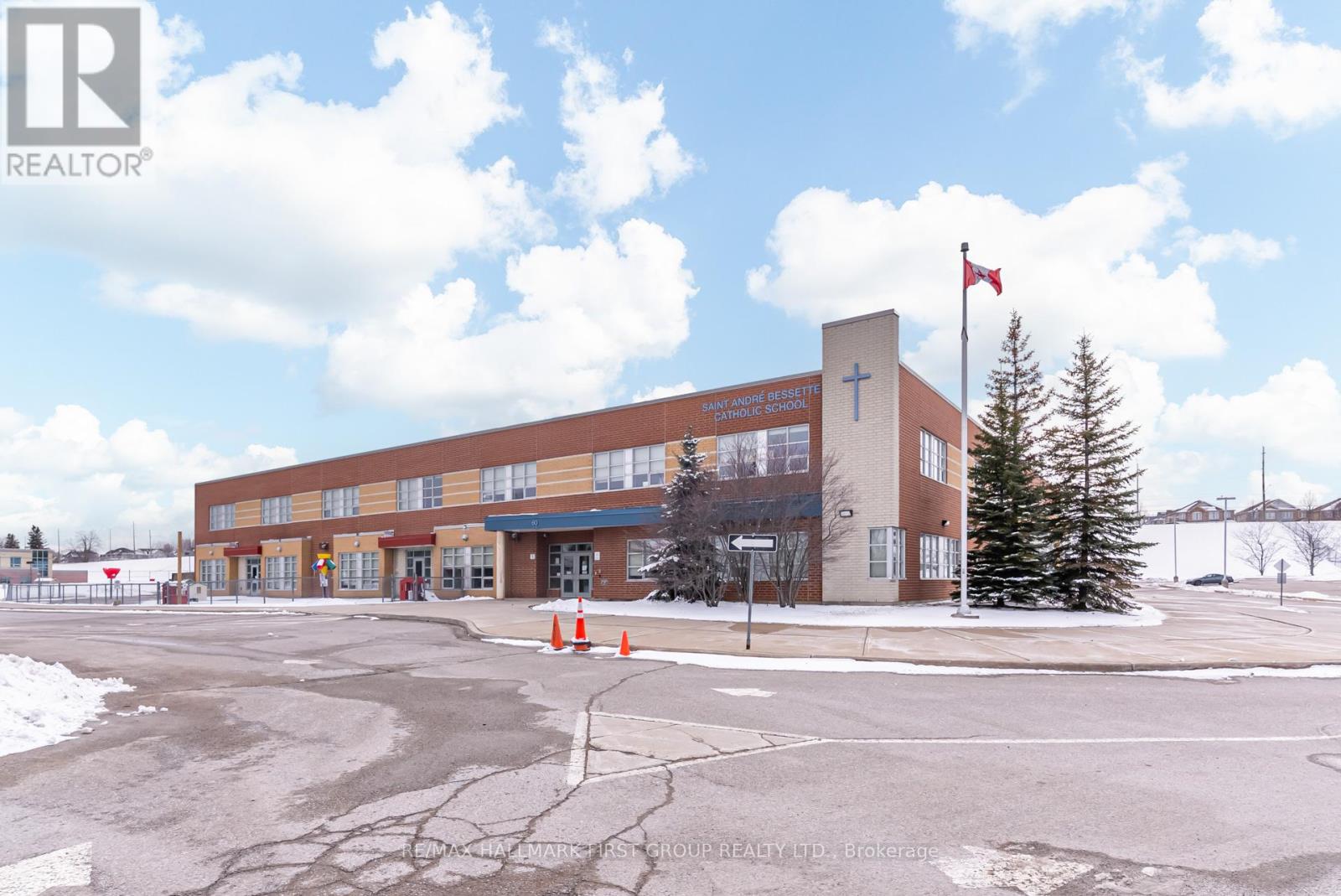 33 Sabbe Crescent, Ajax, Ontario  L1T 4E3 - Photo 29 - E12898654