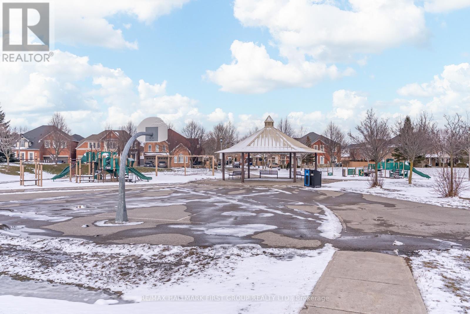 33 Sabbe Crescent, Ajax, Ontario  L1T 4E3 - Photo 31 - E12898654