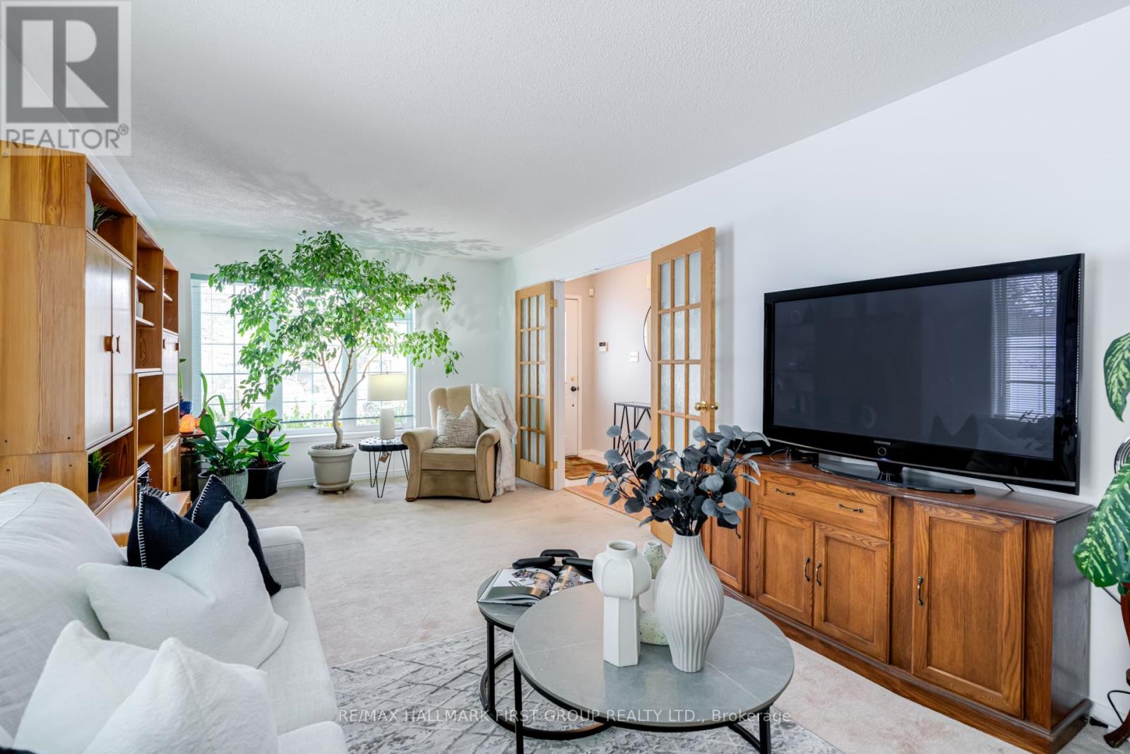 33 Sabbe Crescent, Ajax, Ontario  L1T 4E3 - Photo 7 - E12898654