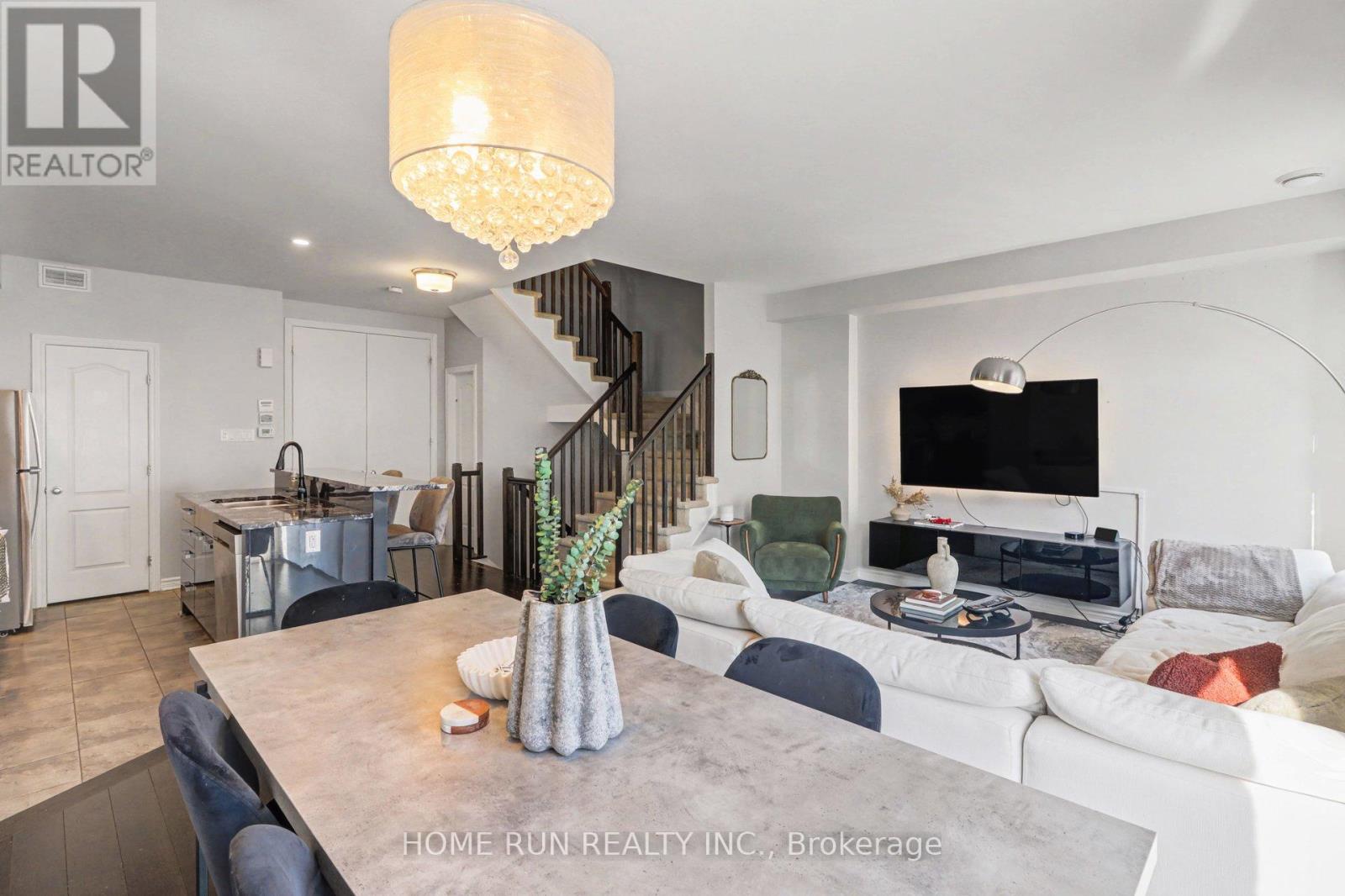 527 Chaperal Private, Ottawa, Ontario  K4A 0Y2 - Photo 6 - X12898558