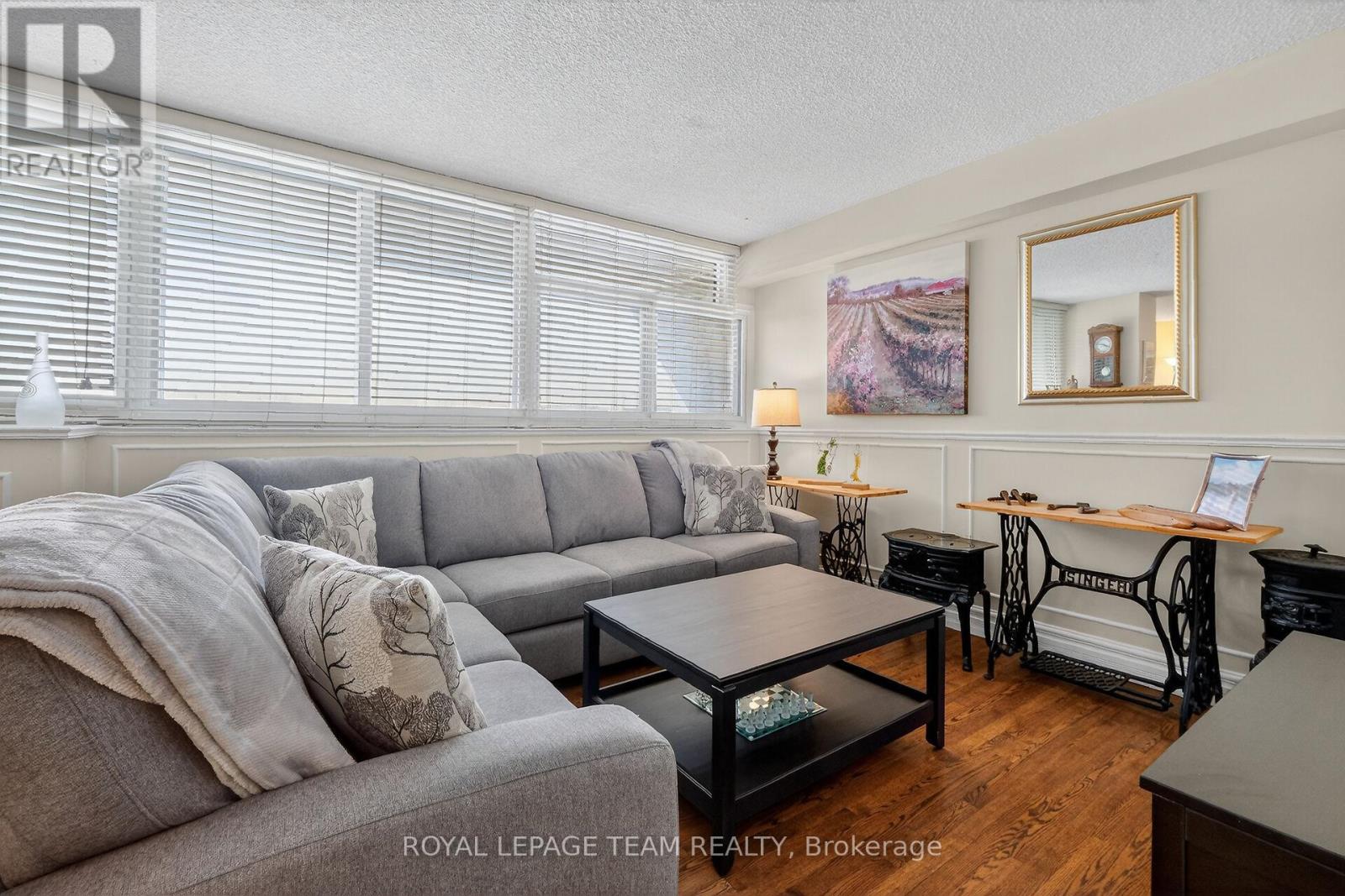 609 - 500 Laurier Avenue W, Ottawa, Ontario  K1R 5E1 - Photo 10 - X12898598