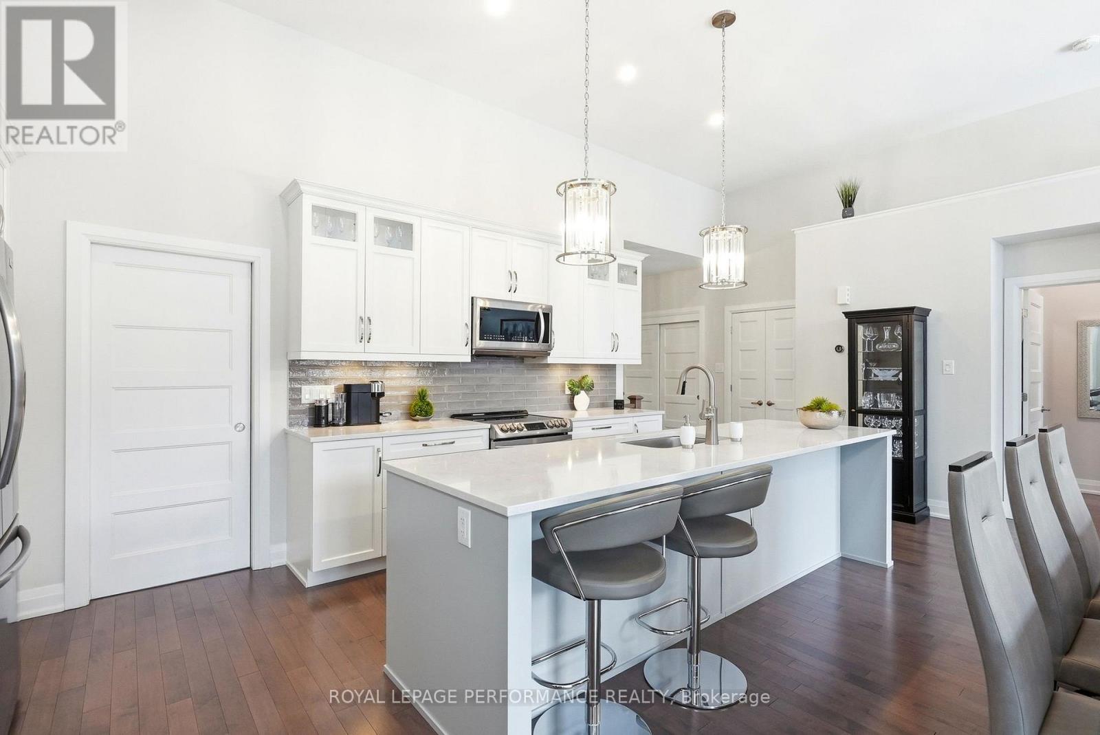 774 Du Rivage Street, Clarence-Rockland, Ontario  K4K 0K8 - Photo 12 - X12898602