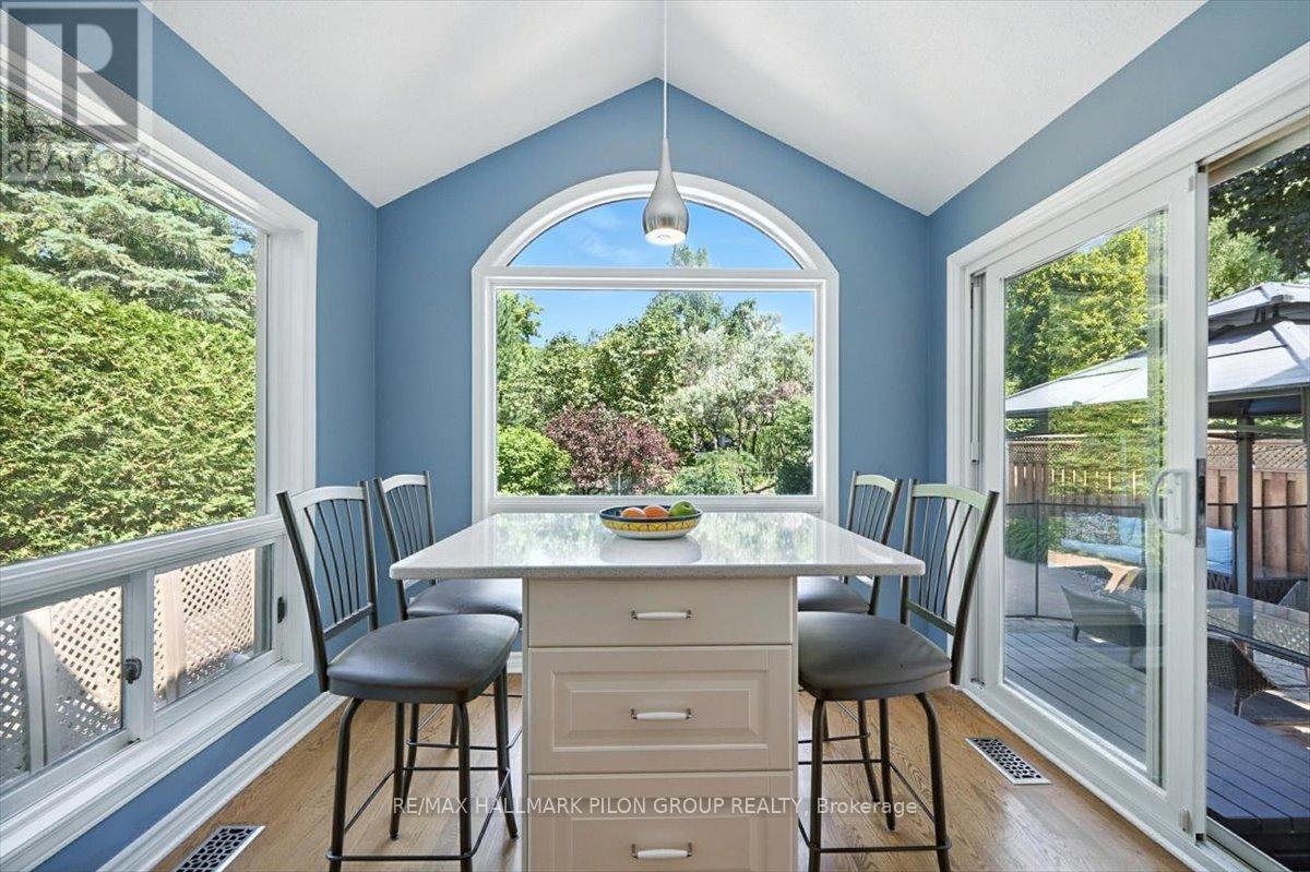 6109 Silverbirch Street, Ottawa, Ontario  K1W 1C5 - Photo 11 - X12898642