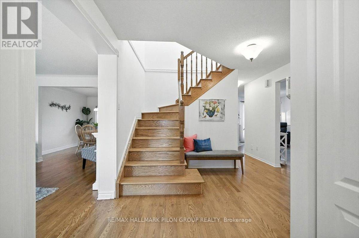 6109 Silverbirch Street, Ottawa, Ontario  K1W 1C5 - Photo 17 - X12898642