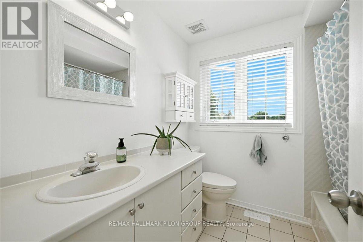 6109 Silverbirch Street, Ottawa, Ontario  K1W 1C5 - Photo 26 - X12898642