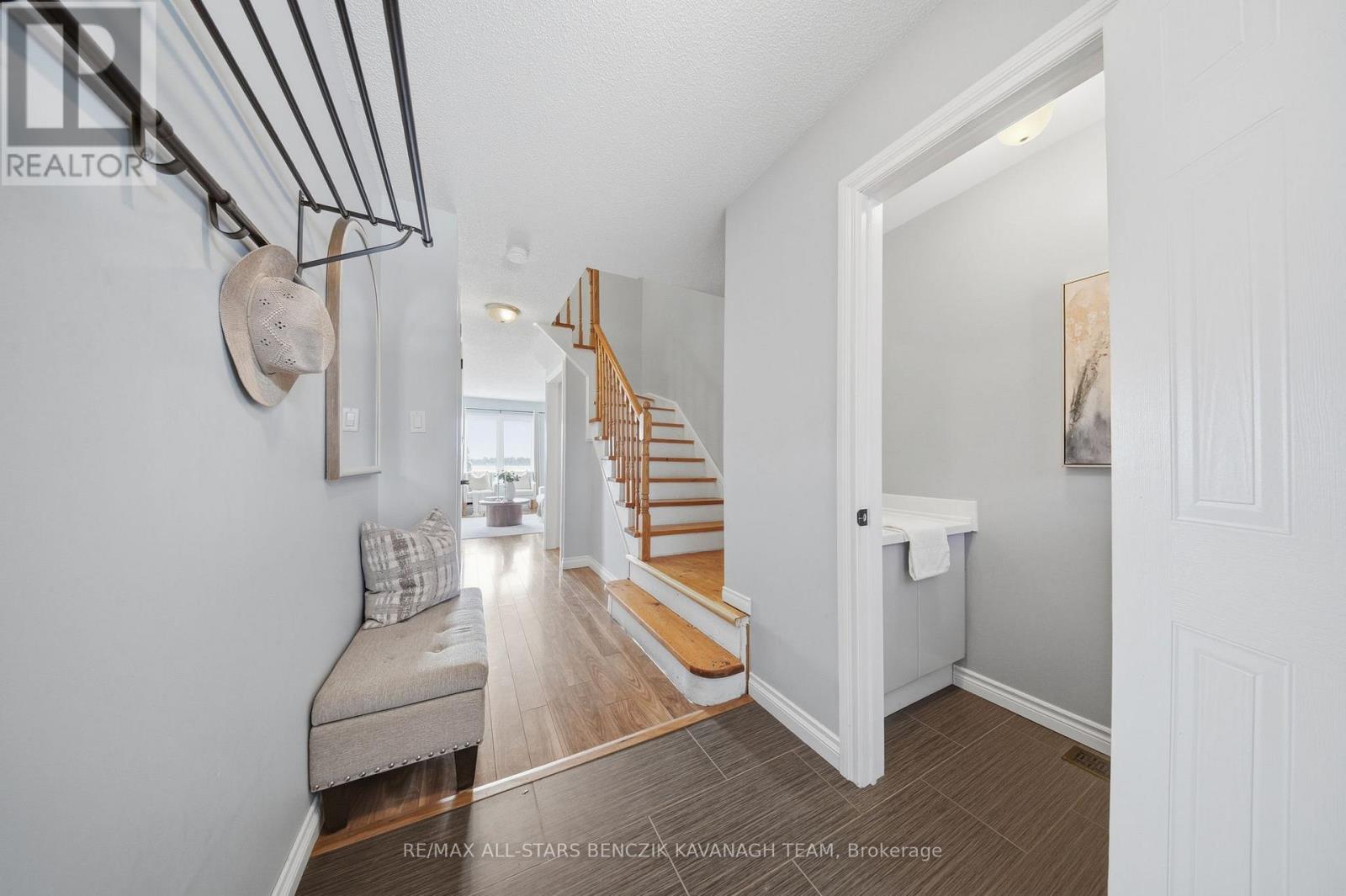 103 Lorne Street, Brock, Ontario  L0C 1H0 - Photo 2 - N12898568