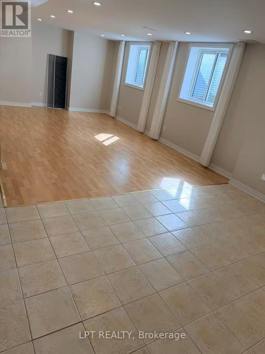 50 Royal Gala Crescent, Richmond Hill, Ontario  L4S 1Y5 - Photo 11 - N12898584