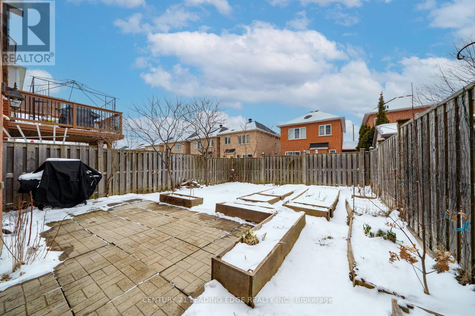 47 Hoppington Avenue, Whitchurch-Stouffville (Stouffville), Ontario  L4A 0L1 - Photo 19 - N12898660