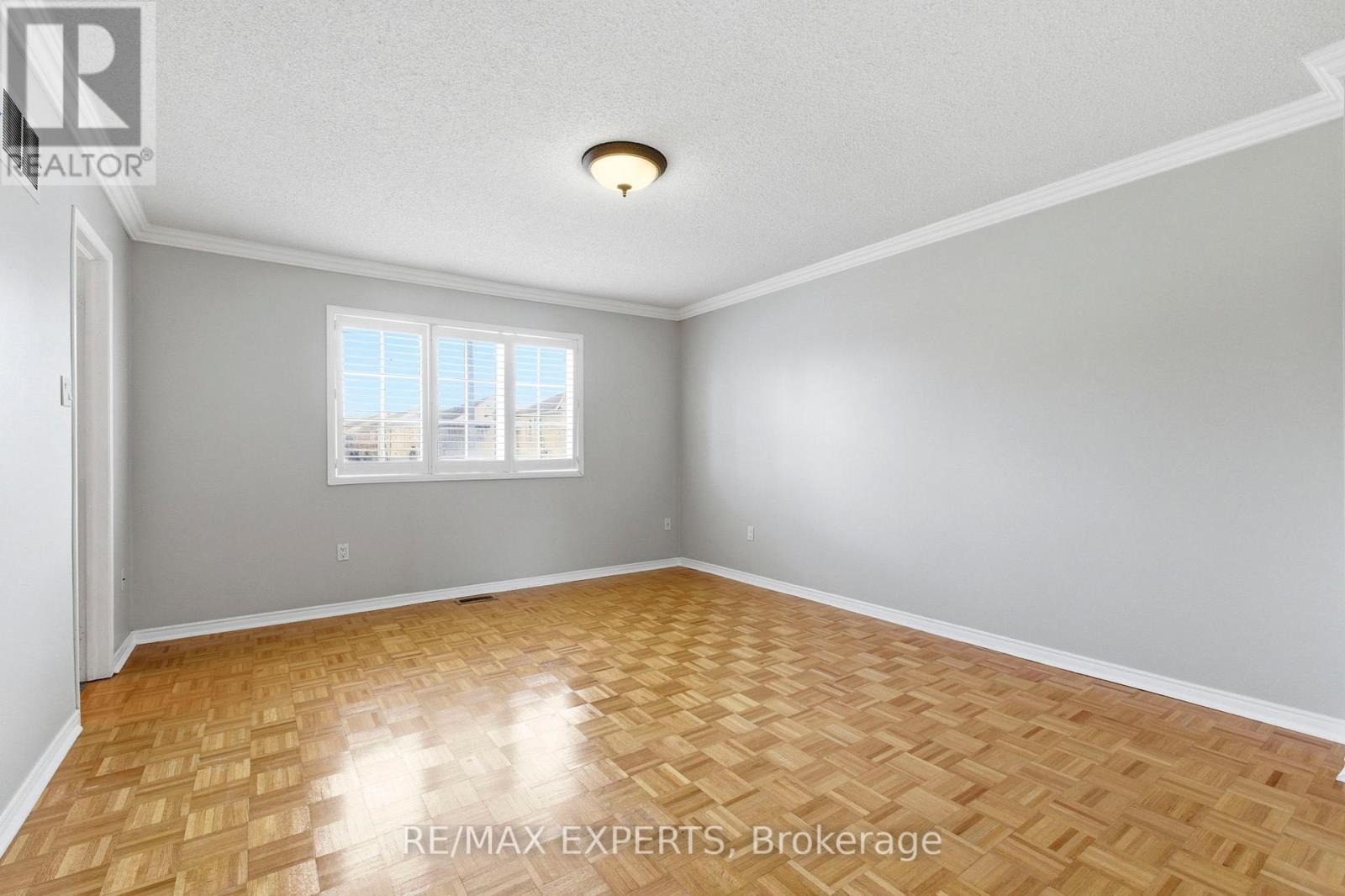 45 Forest Run Boulevard, Vaughan, Ontario  L4K 5J7 - Photo 16 - N12898672