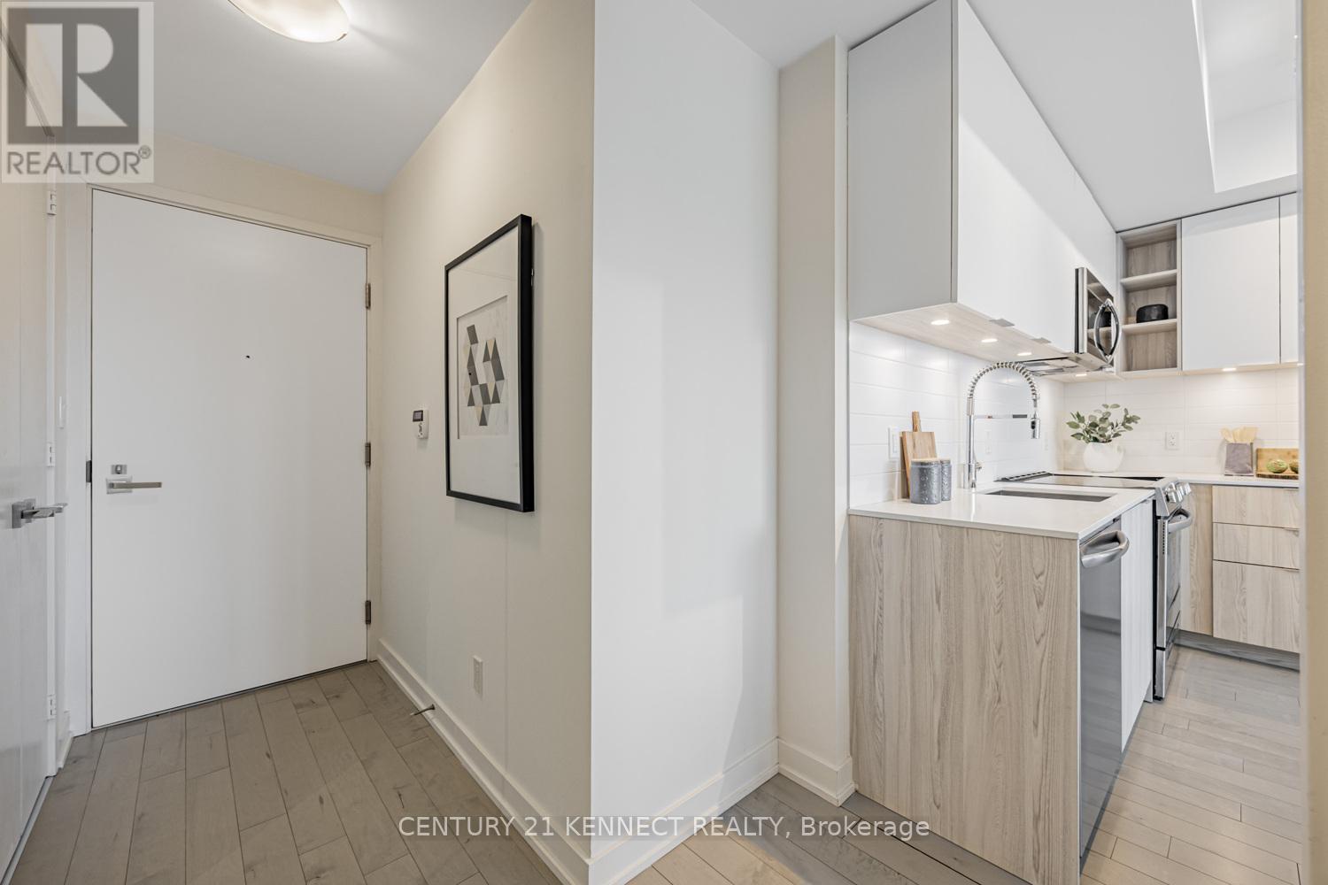 1909 - 30 Ordnance Street, Toronto (Niagara), Ontario  M6K 0C8 - Photo 2 - C12897558