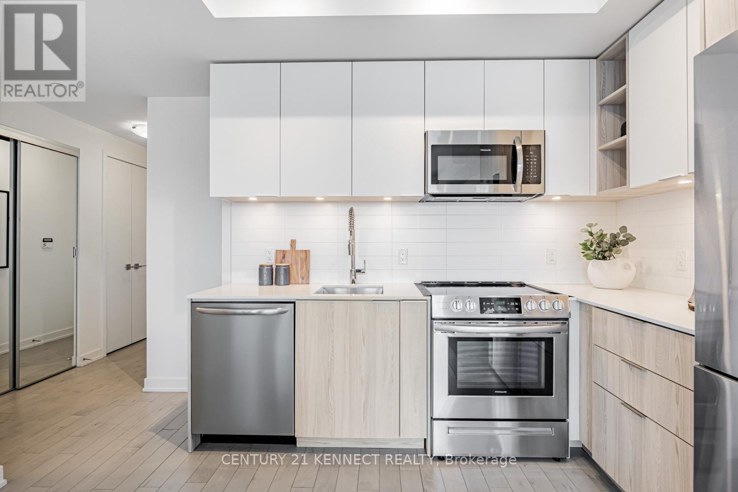 1909 - 30 Ordnance Street, Toronto (Niagara), Ontario  M6K 0C8 - Photo 6 - C12897558