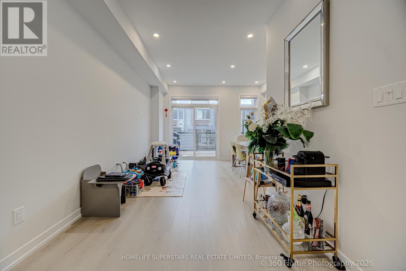 40 Akil Thomas Gardens, Toronto, Ontario  M1P 0G3 - Photo 16 - E12886866