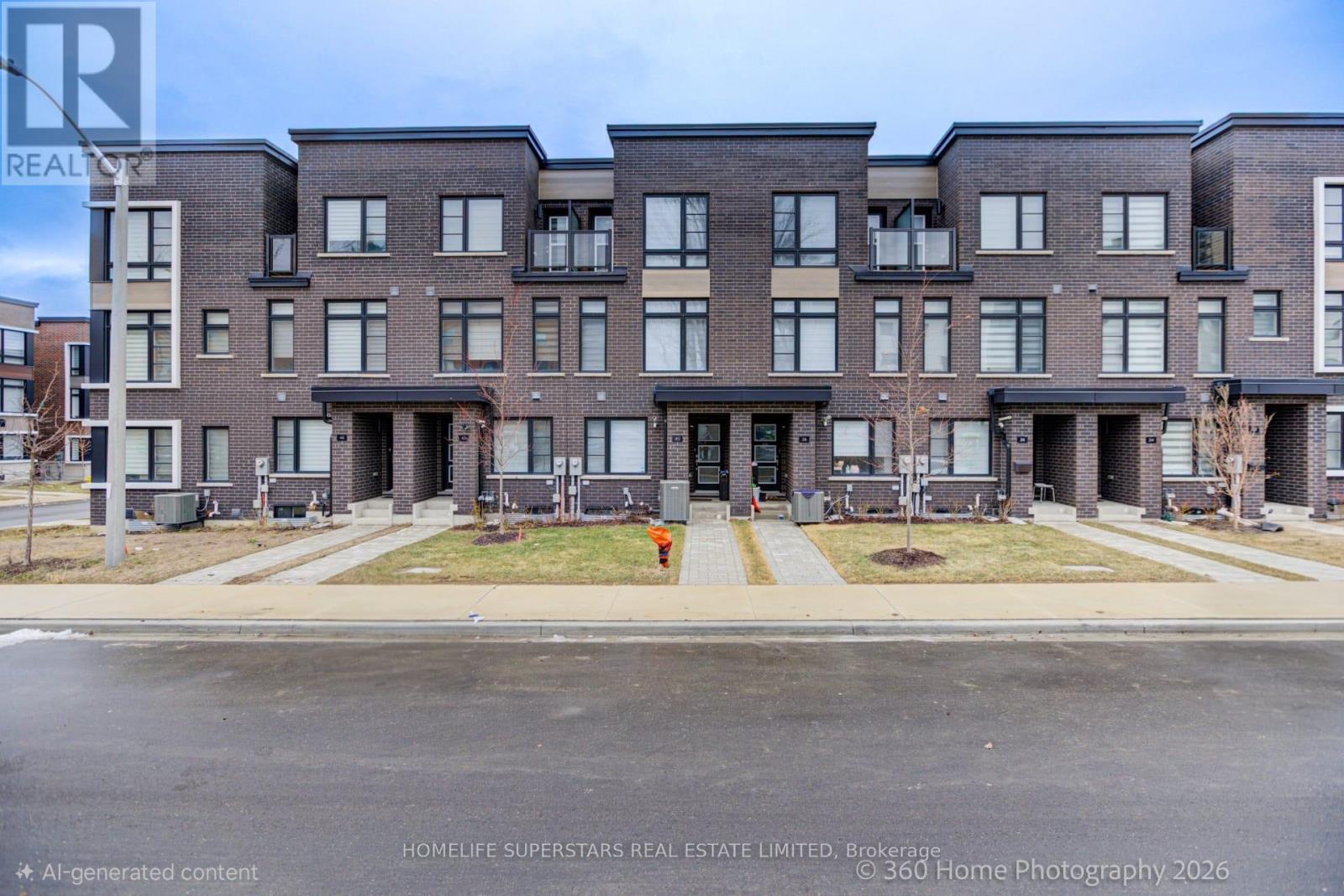 40 Akil Thomas Gardens, Toronto, Ontario  M1P 0G3 - Photo 2 - E12886866