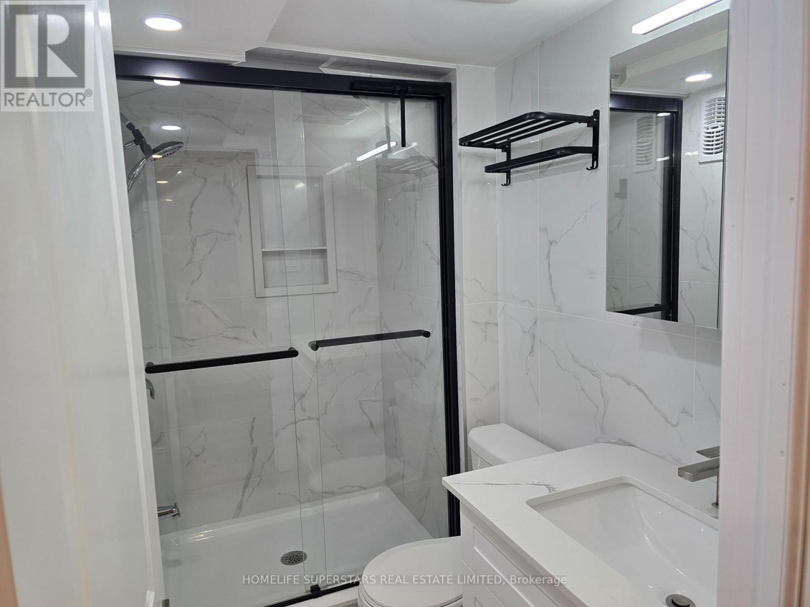 40 Akil Thomas Gardens, Toronto, Ontario  M1P 0G3 - Photo 36 - E12886866