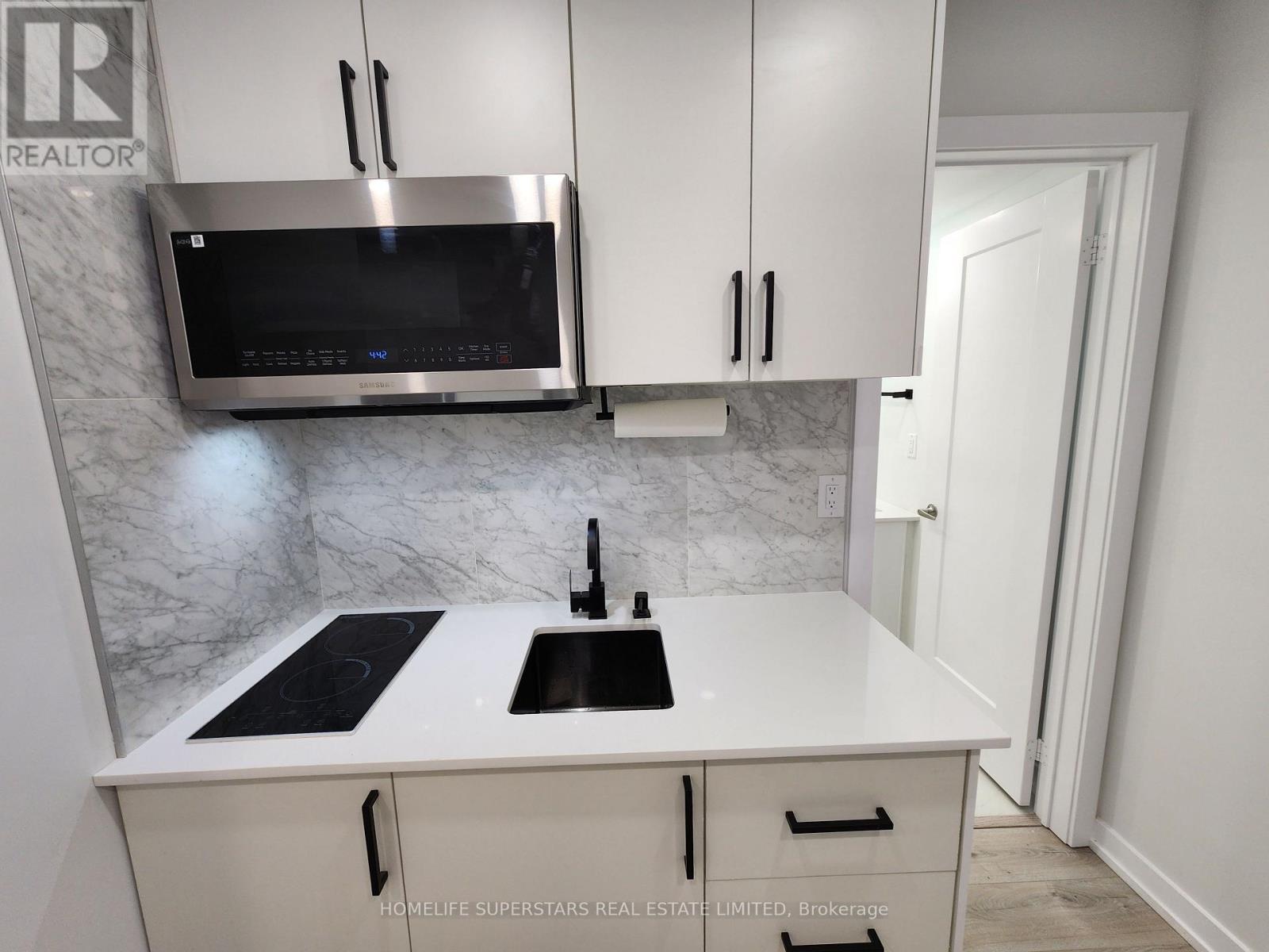 40 Akil Thomas Gardens, Toronto, Ontario  M1P 0G3 - Photo 41 - E12886866