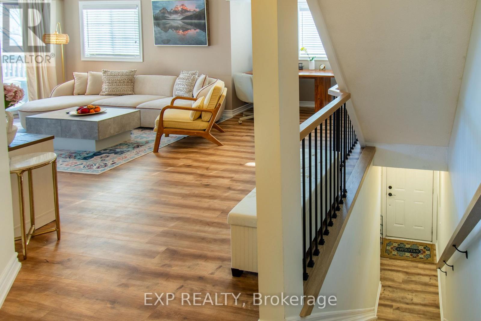 2 - 83 Goodwin Drive, Barrie (Painswick South), Ontario  L4N 6K4 - Photo 6 - S12872696