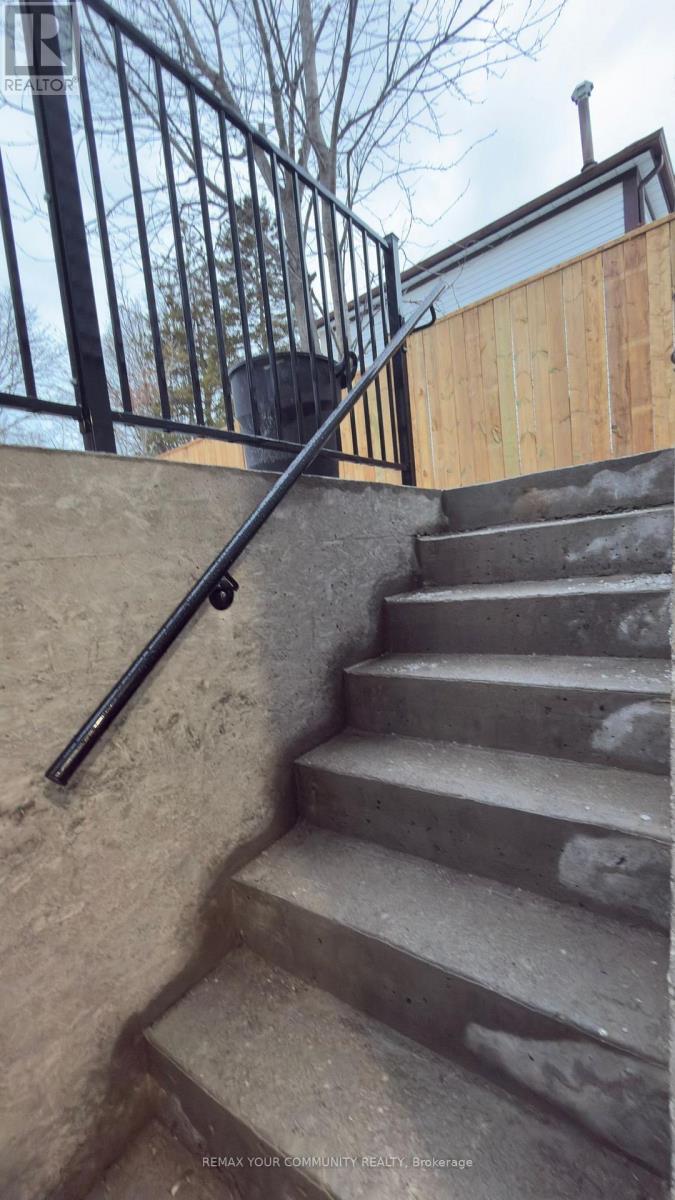 Basement - 15 Springhead Gardens, Richmond Hill (North Richvale), Ontario  L4C 5B8 - Photo 2 - N12894974