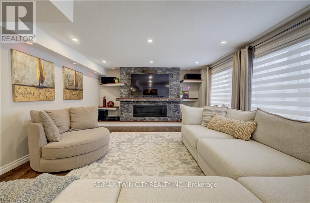 928 Evens Pond Court, Kitchener, Ontario  N2R 0B8 - Photo 44 - X12820788