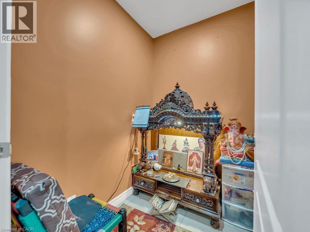 193 Summit Ridge Drive, Guelph, Ontario  N1E 0M1 - Photo 35 - 40813415