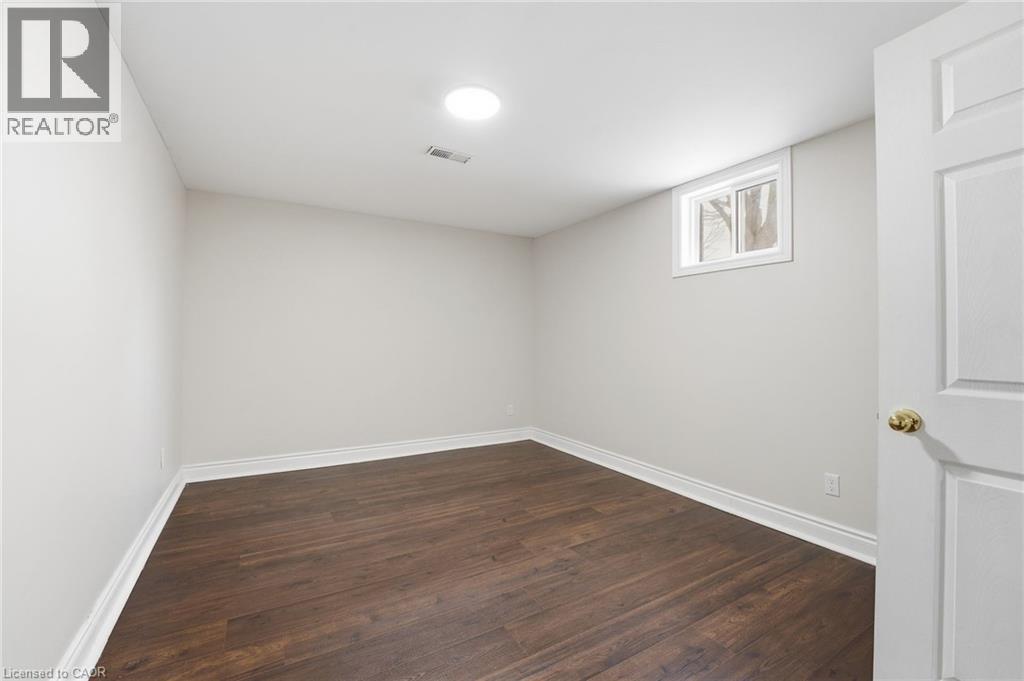 235 Elliott Street, Cambridge, Ontario  N1R 2L2 - Photo 32 - 40812822