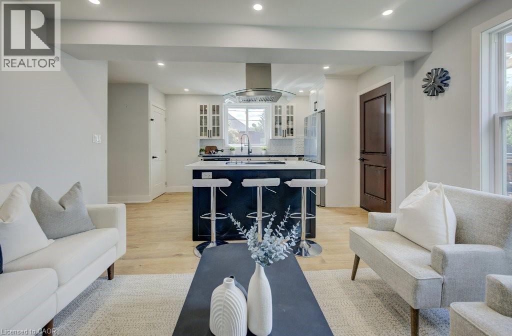 28 Barons Avenue S, Hamilton, Ontario  L8K 2X9 - Photo 14 - 40812447